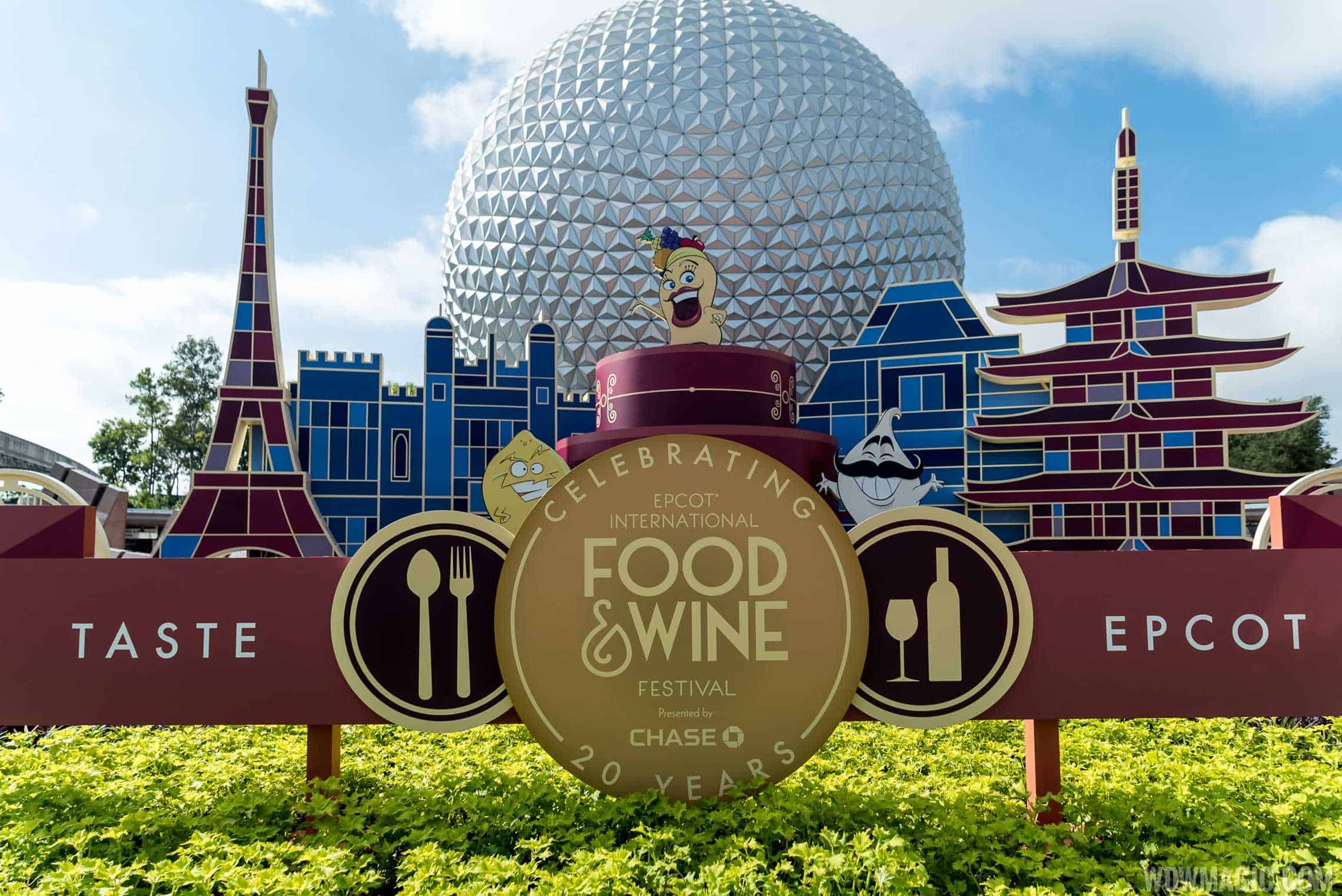The Food and Wine Festival has a dining package available.