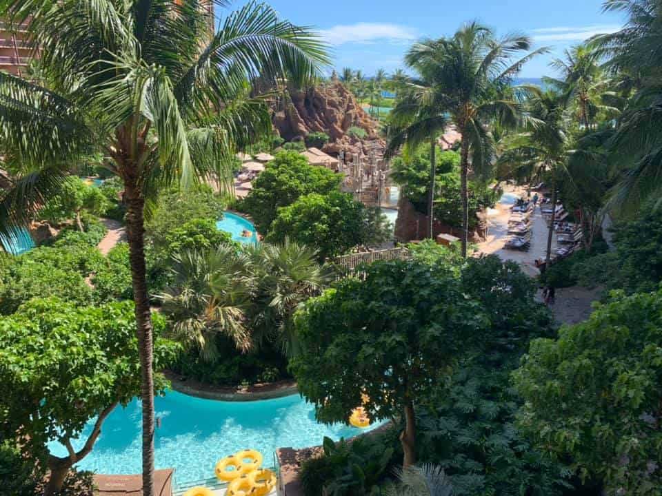 Enjoy an afternoon on Aulani's lazy river.